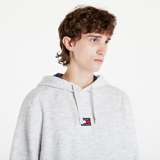 Tommy jeans badge sweater shop