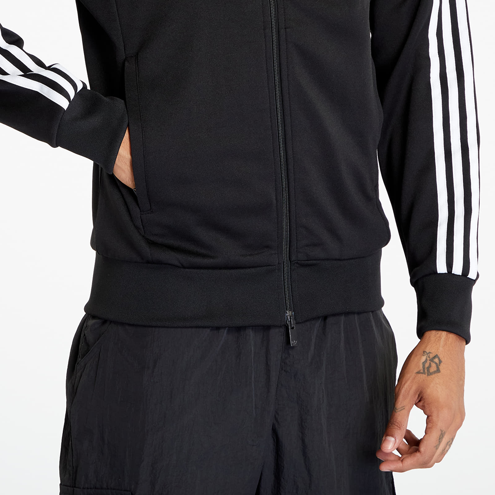 Adidas originals adicolor track jacket in white store