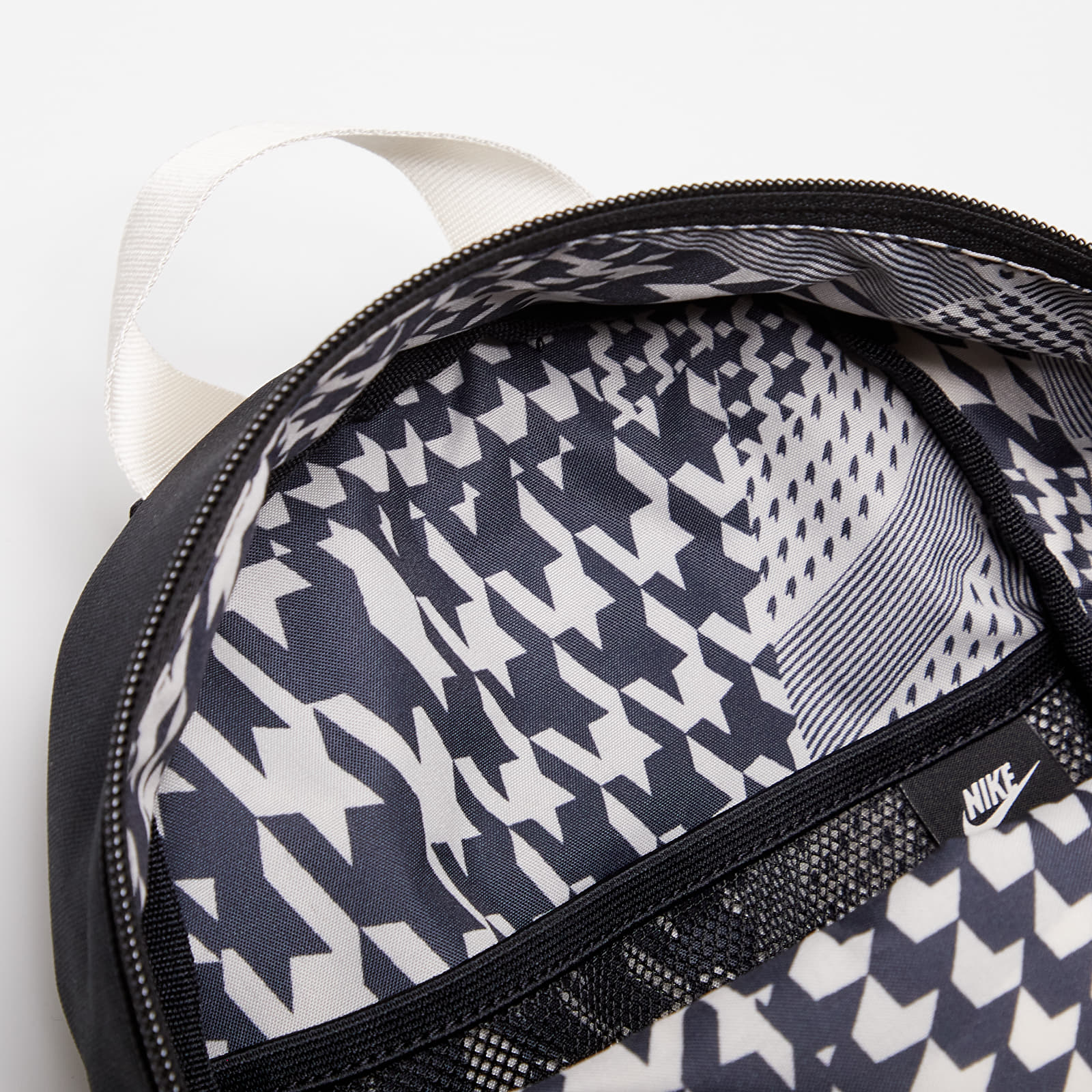 Mugursomas Nike Futura Women's Plaid Mini Backpack Black/ Light Orewood Brown/ Black