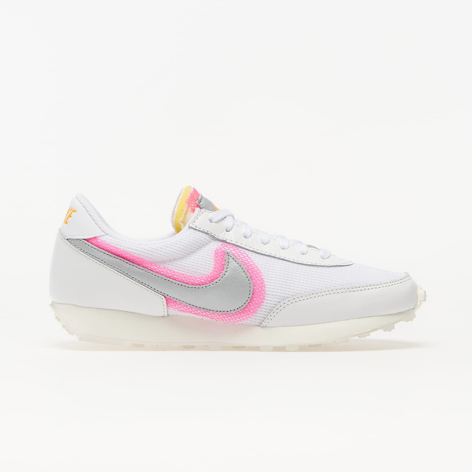 Zapatillas mujer Nike Daybreak White/ Metallic Silver-Hyper Pink
