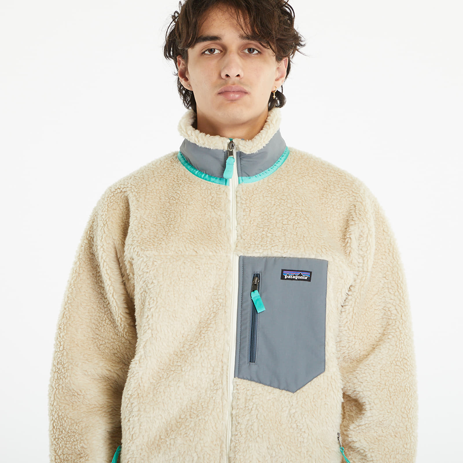 Beige patagonia jacket on sale
