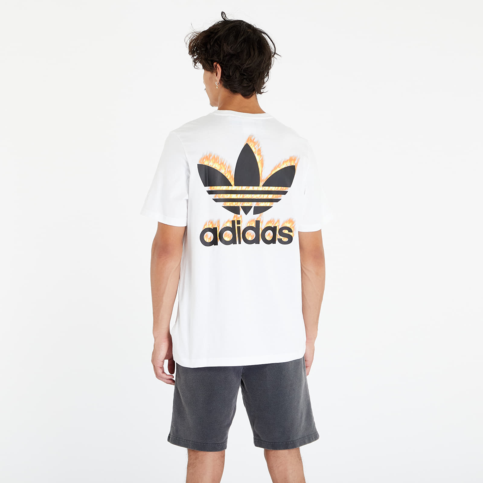 T-shirts adidas Originals Graphics Fire Trefoil Tee White