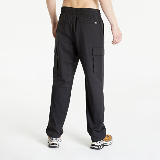 Cargo pants New Balance Athletics Remastered Woven Pant Black Queens