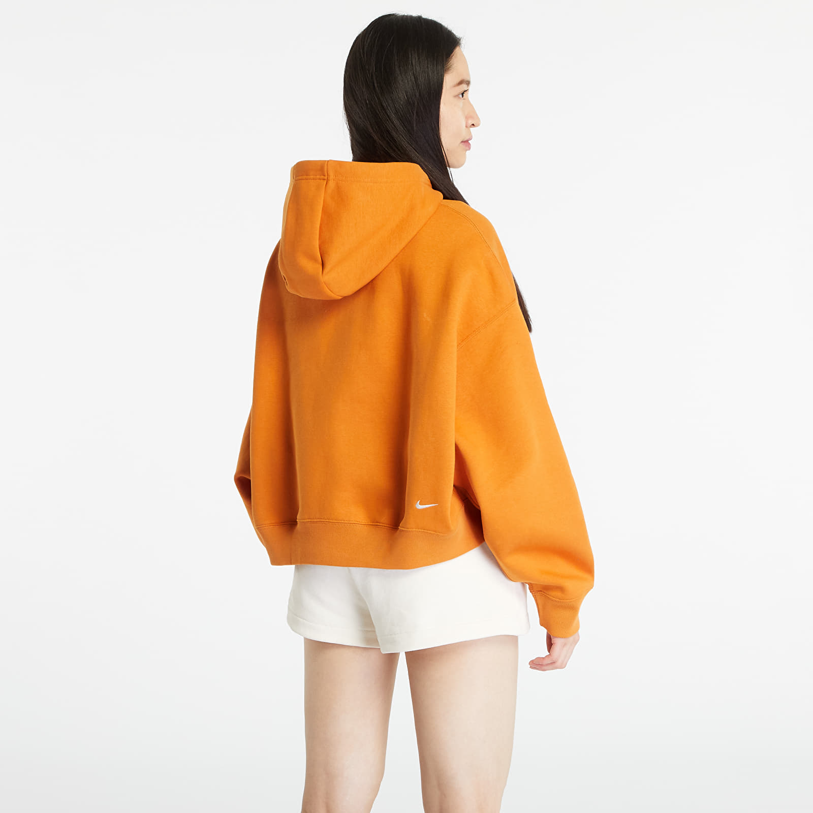 Nike hoodie 2025 trend