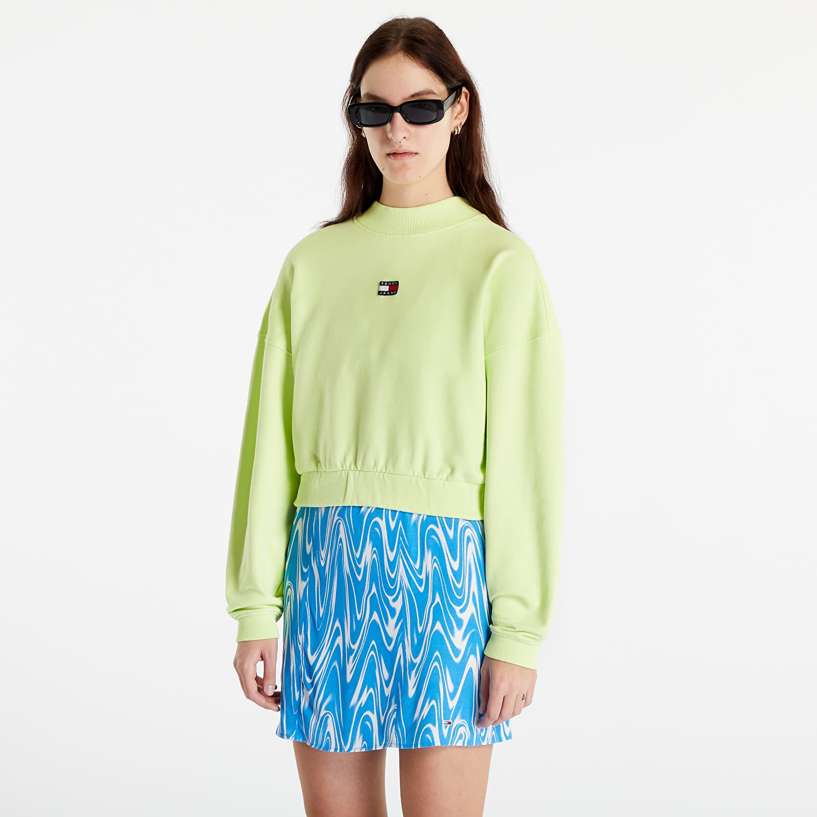 Mikiny Tommy Jeans Boxy Crop Xs Badge Hoodie Light Citrus