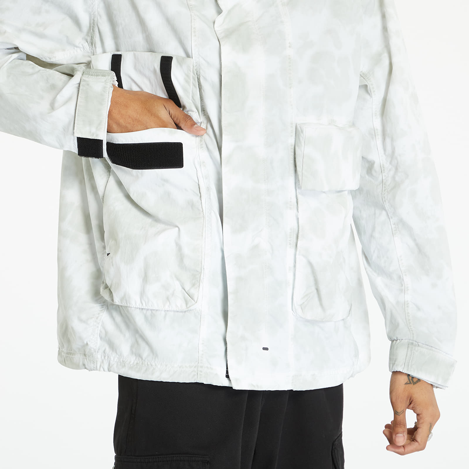 Větrovky Nike Sportswear Tech Pack Men's Woven Hooded Jacket Light Silver/ Black/ White
