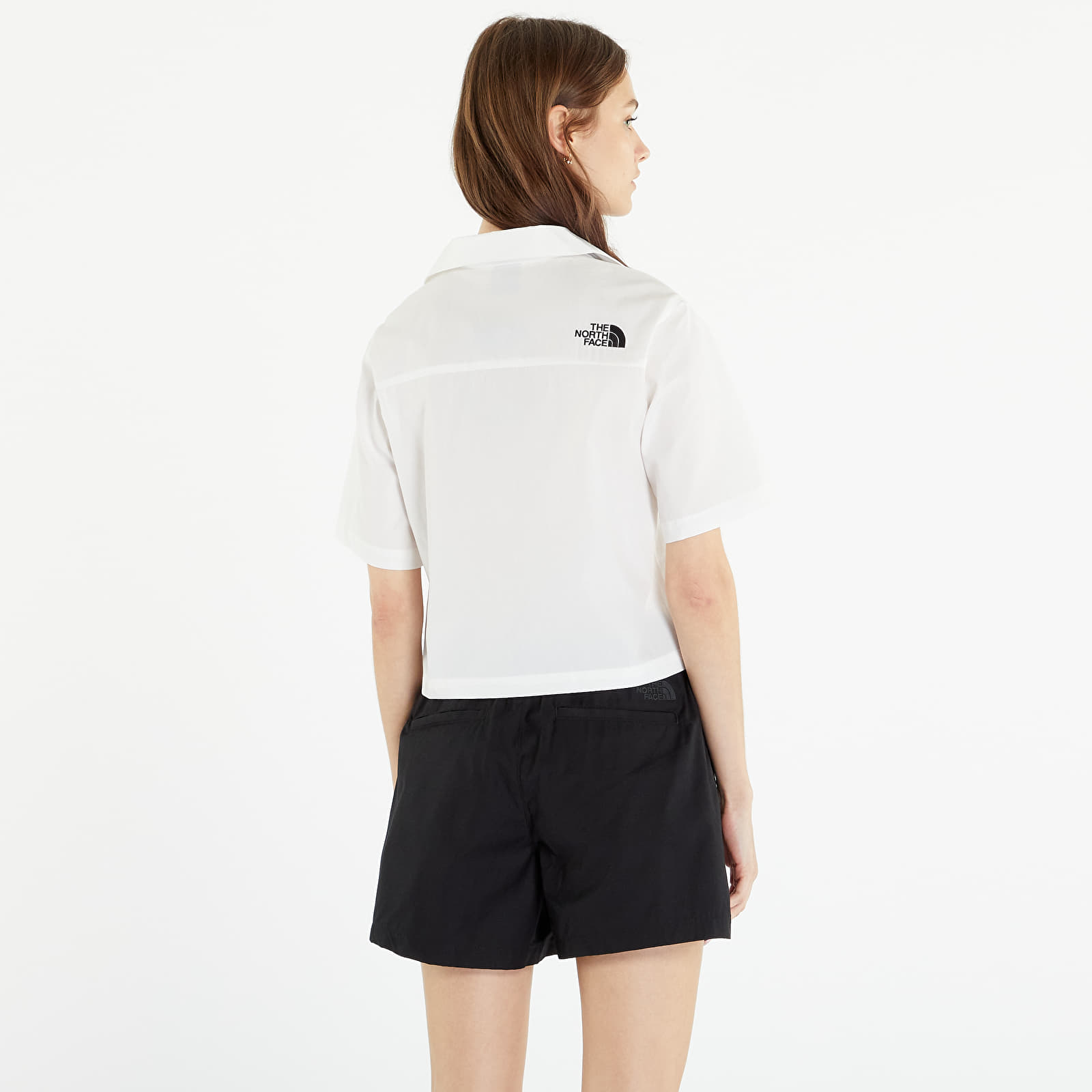 Overhemden The North Face Boxy S/S Shirt TNF White