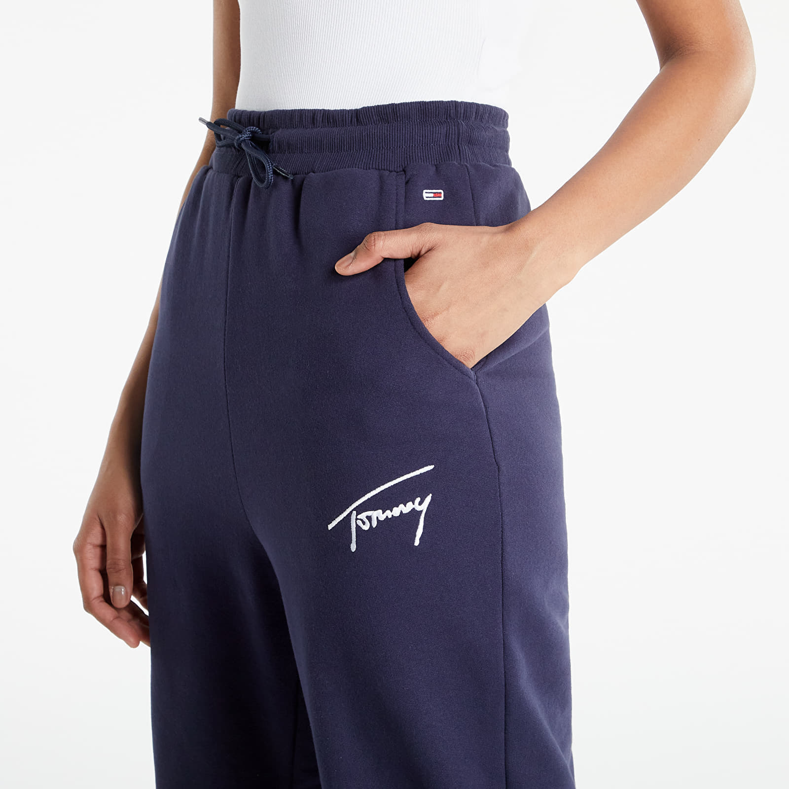 Tepláky TOMMY JEANS Tommy Signature Sweatpants Twilight Navy
