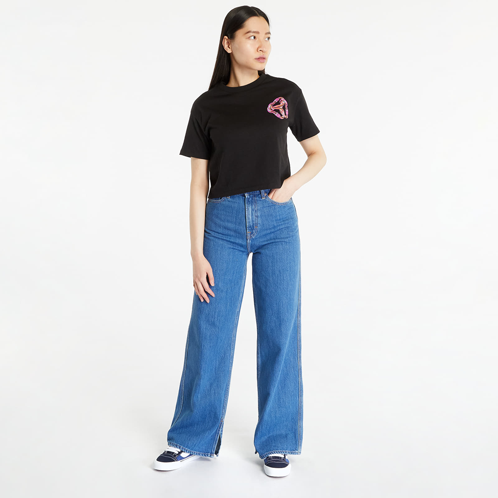 Tričká The North Face Women's Graphic Cropped T-Shirt TNF Black