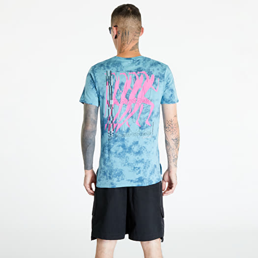 Pink under armour shirts hotsell