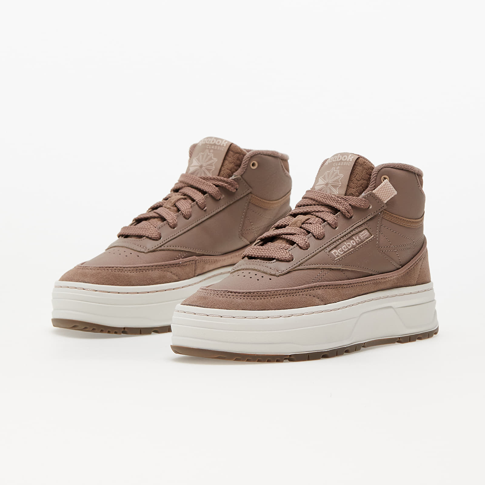 Дамски кецове и обувки Reebok Club C Geo Mid Taupe/ Chalk/ Sofecr