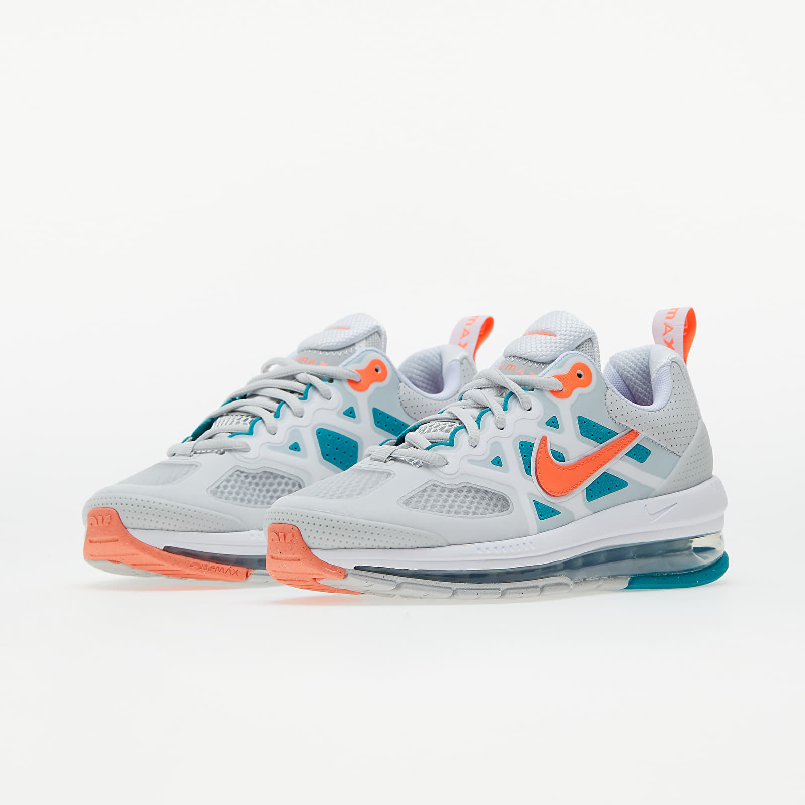 Damessneakers en -schoenen Nike Air Max Genome Photon Dust/ Hyper Grape-White