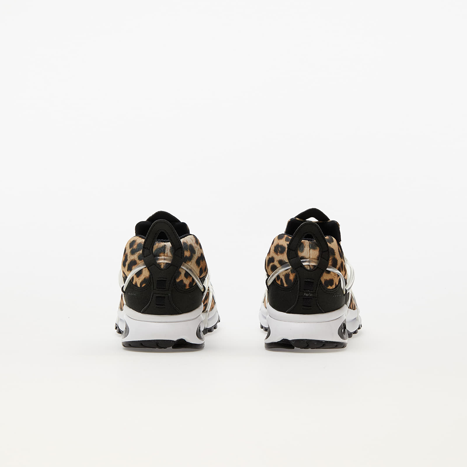 Men's sneakers and shoes Nike Air Kukini SE Black/ Kumquat-Multi-Color-White