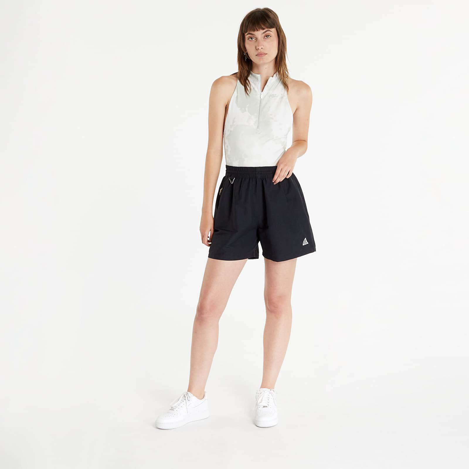 Nike acg womens shorts deals