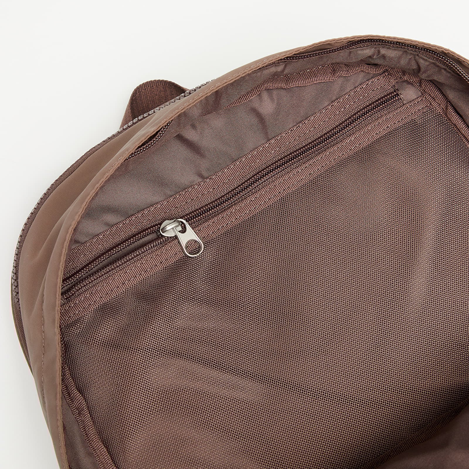 Accesorios Nike Sportswear Essentials Backpack Plum Eclipse/ Sail/ Sand Drift