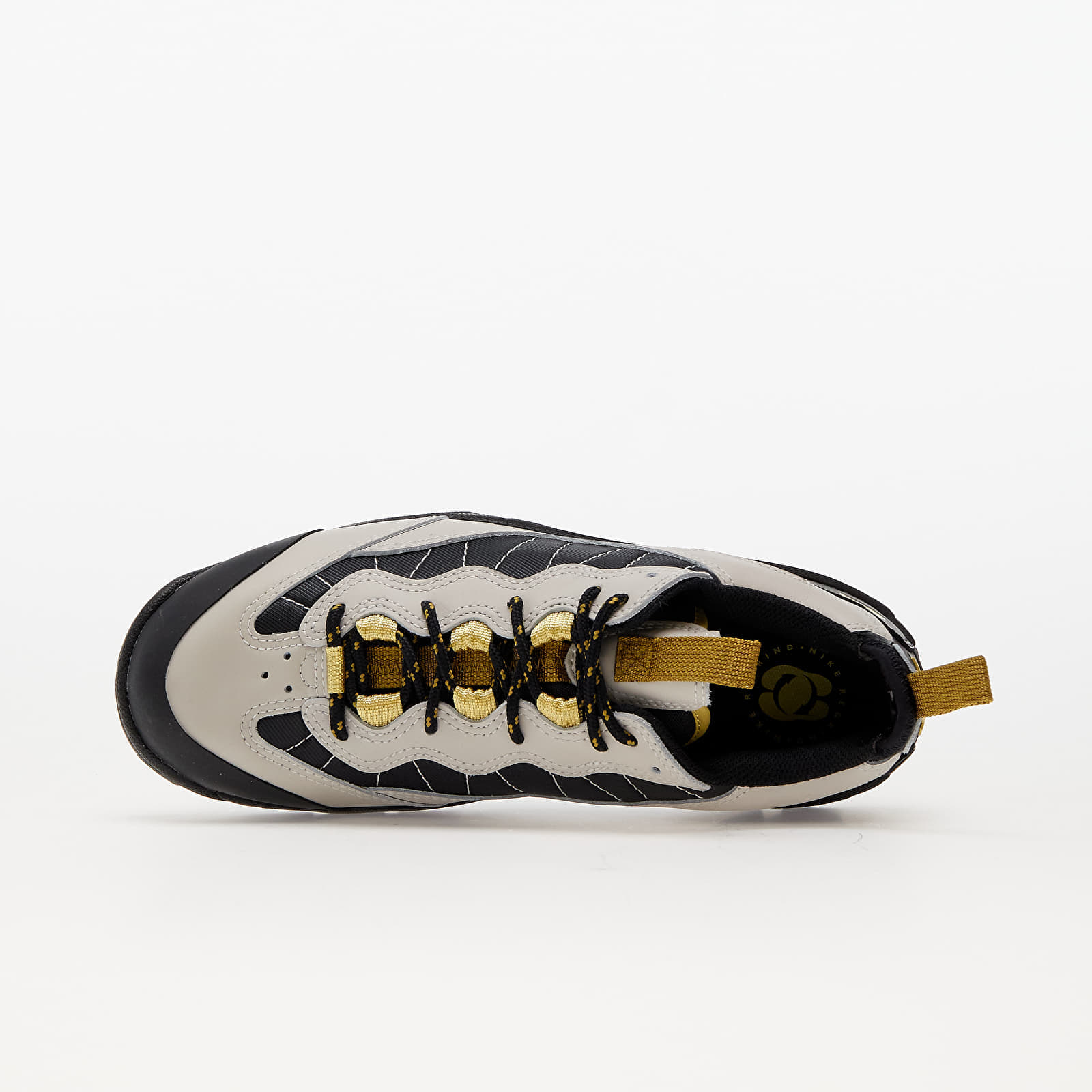 Turnschuhe und Schuhe für Männer Nike ACG Air Mada Light Bone/ Black-Celery-Desert Moss