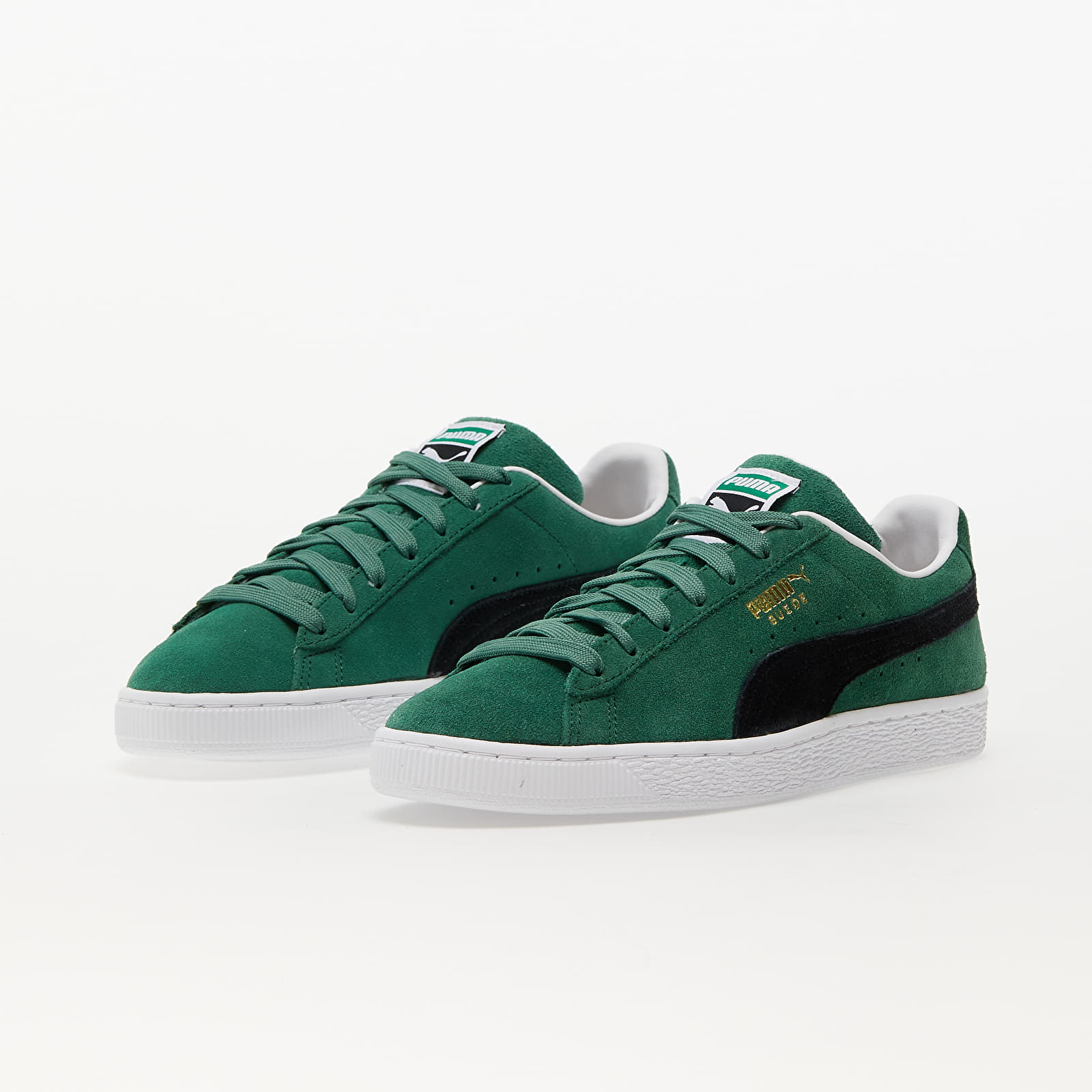 Green and hotsell white suede pumas