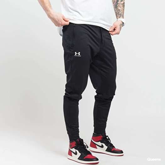 Jogginghosen Under Armour Sportstyle Tricot Jogger Black Queens