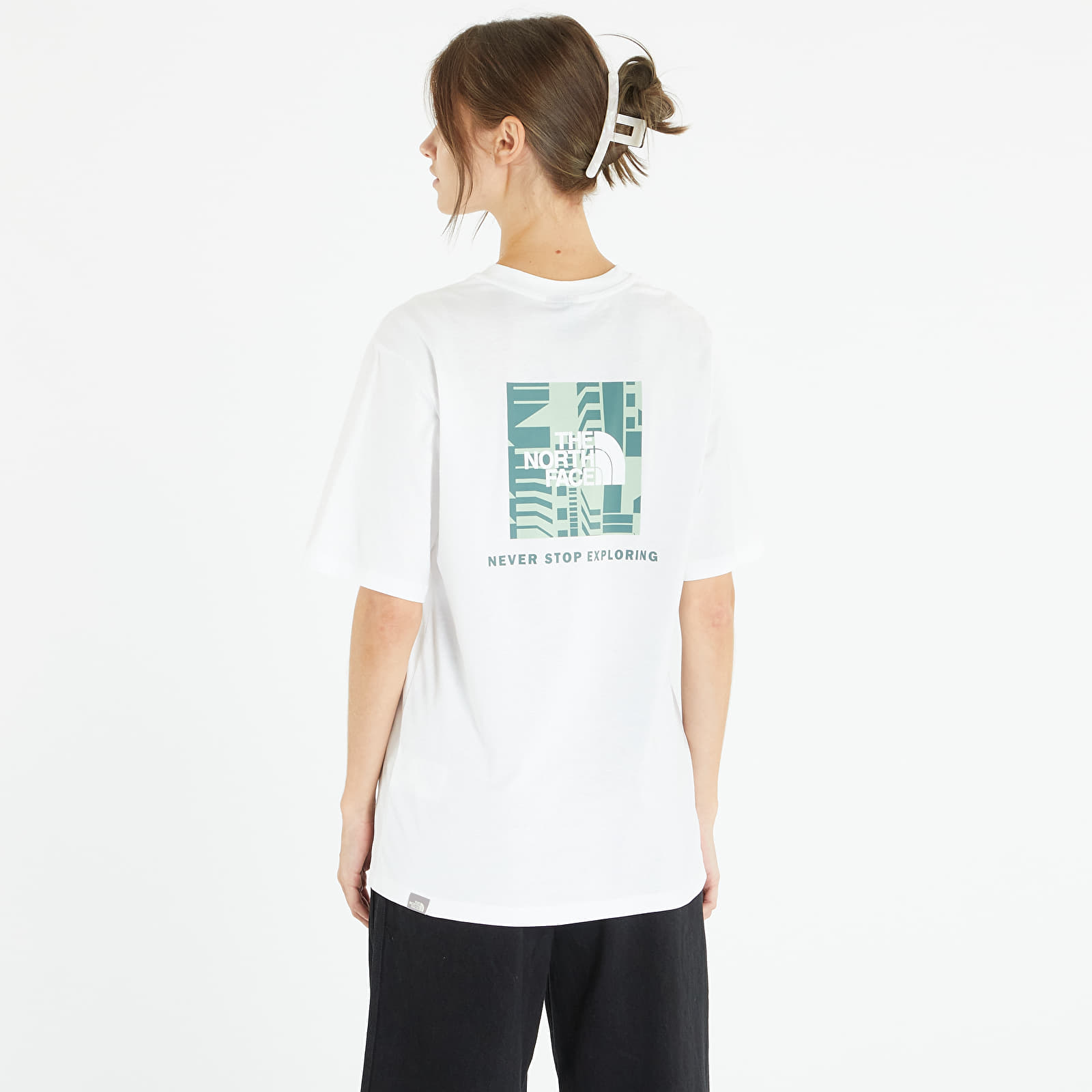 T-Shirts The North Face Relaxed Redbox Tee White/ Misty