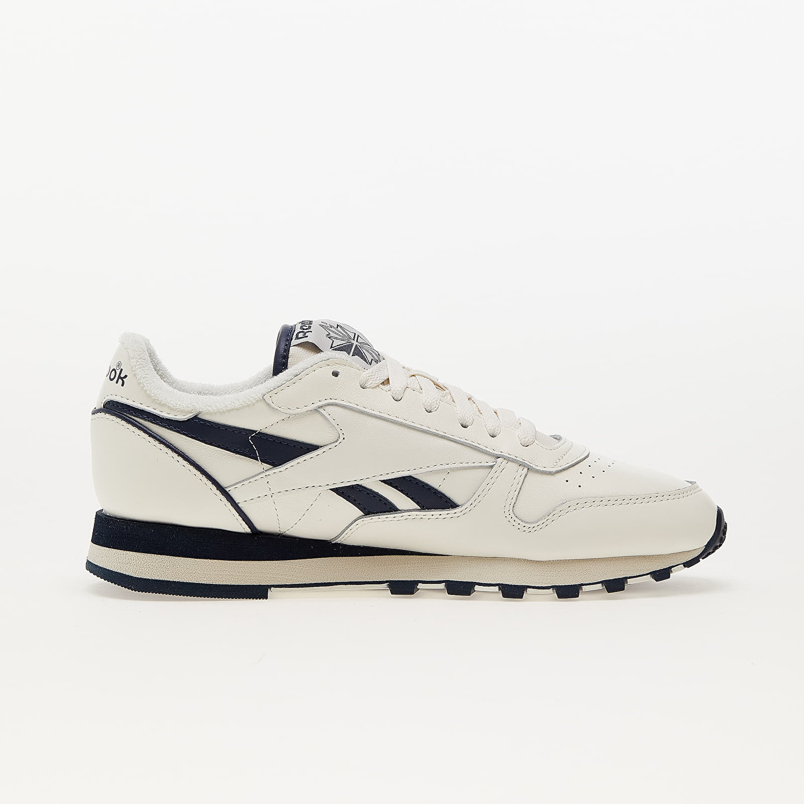 Sneakers og sko til mænd Reebok Classic Leather 1983 Vintage Chalk/ Vector Navy/ Alabaster