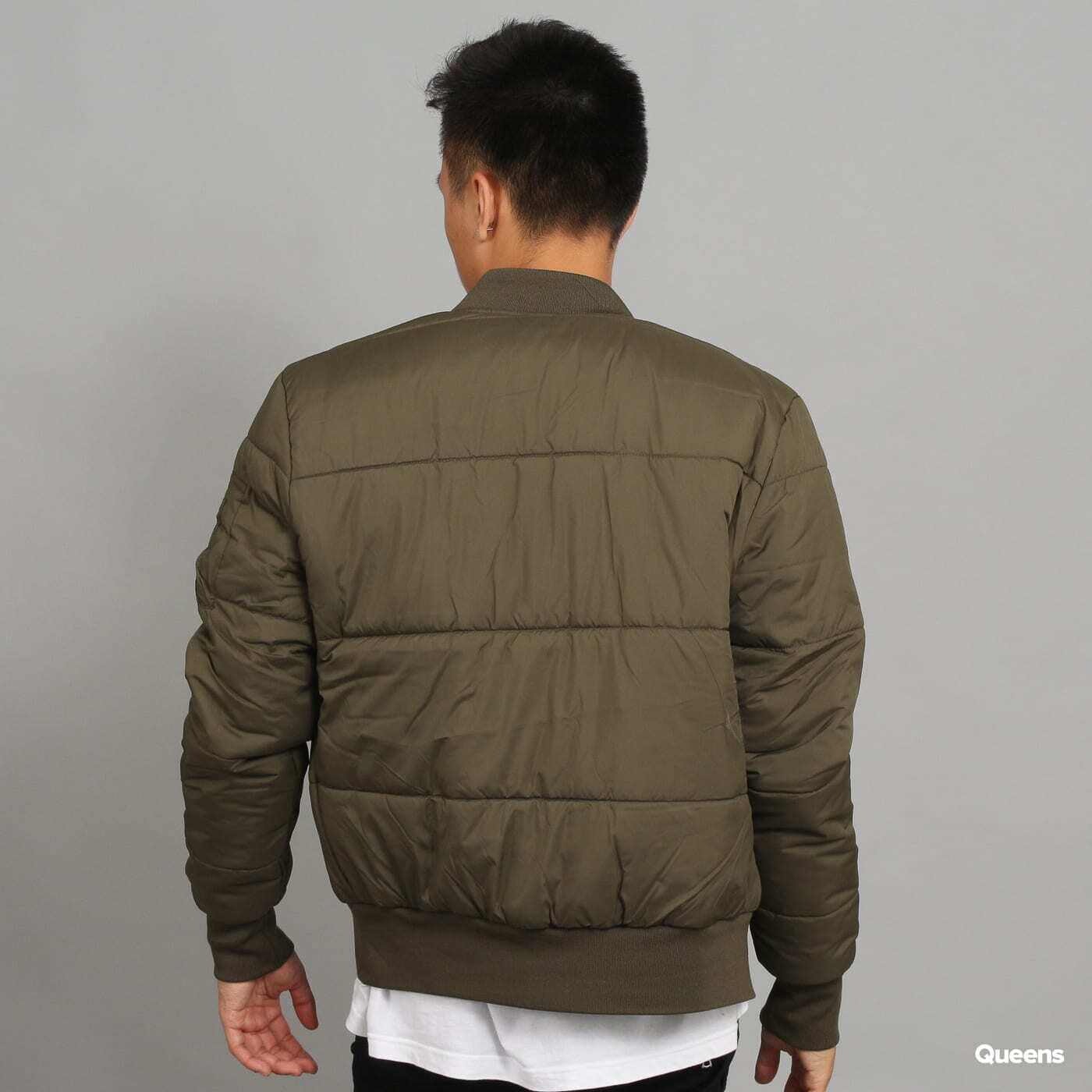 Bundy Urban Classics Basic Quilt Bomber Jacket Olive