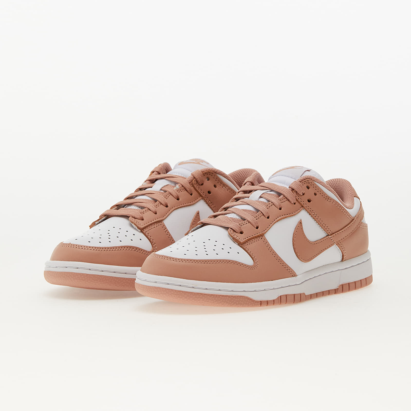 Naiste tossud ja kingad Nike W Dunk Low White/ Rose Whisper