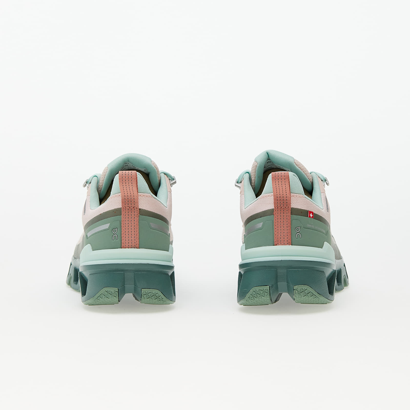 Încălțăminte și sneakerși pentru femei On W Cloudwander Waterproof Doe/ Ivy