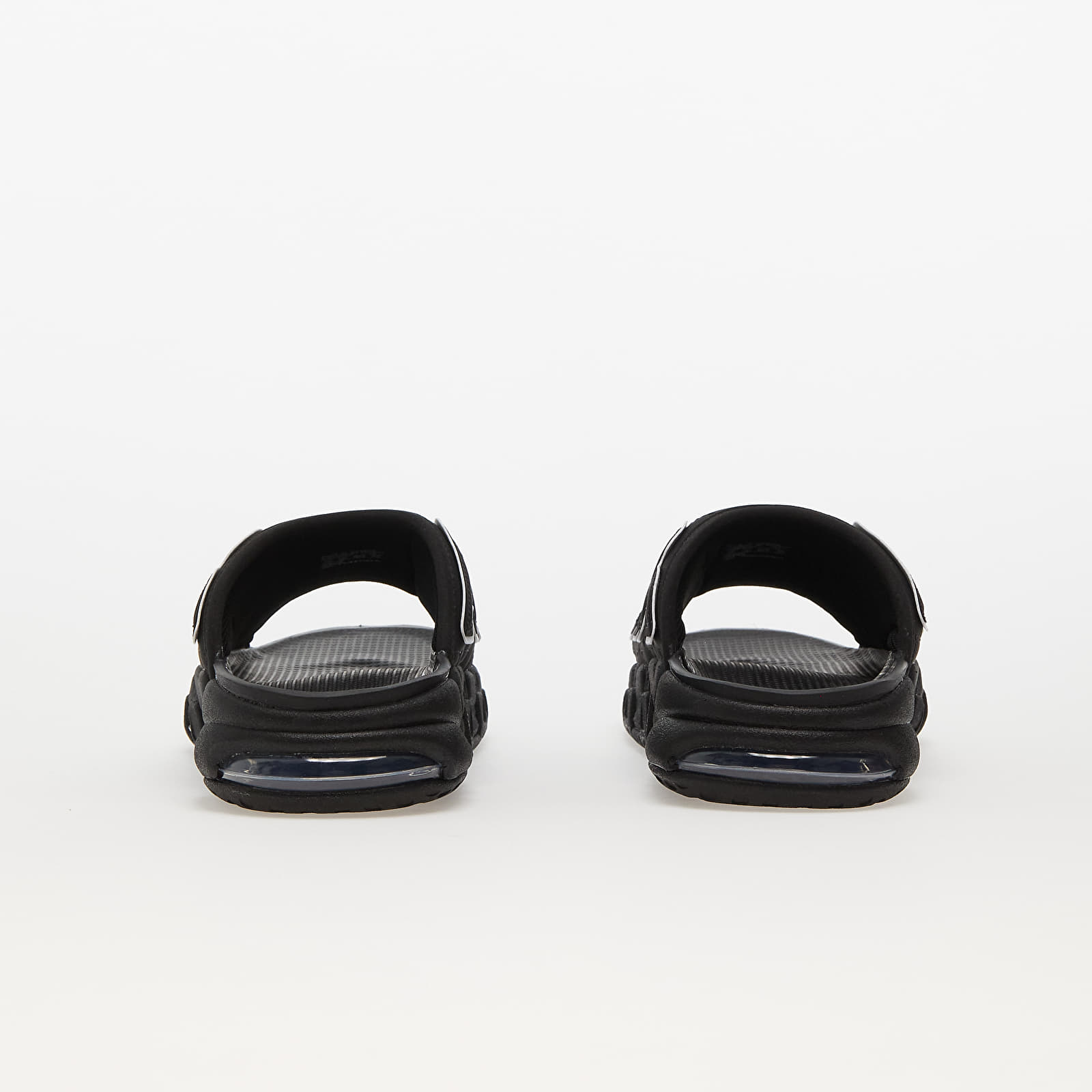 Baskets et chaussures pour hommes Nike Air More Uptempo Black/ White-Black-Clear