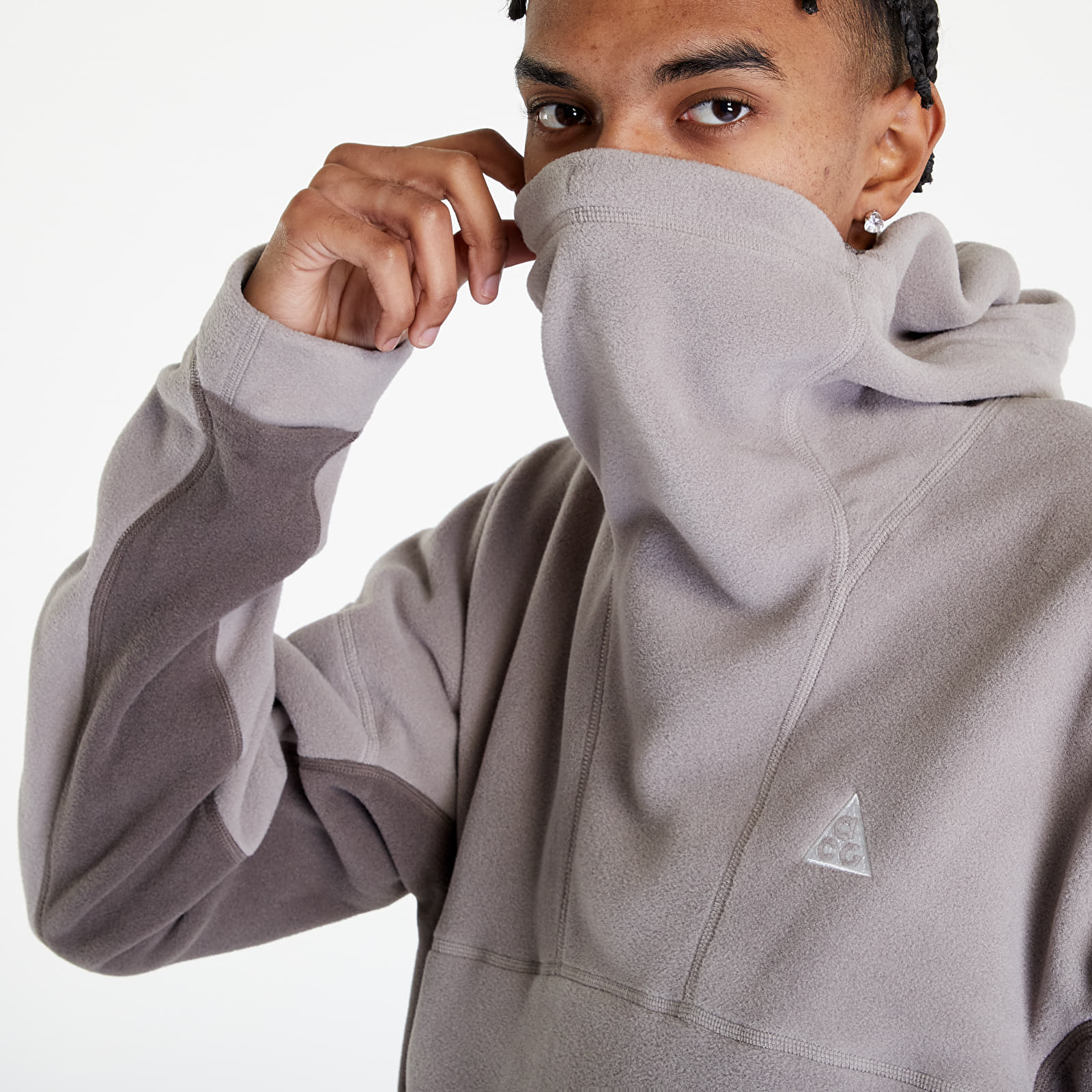 Hupparit ja collegepaidat Nike ACG Wolf Tree Pullover Moon Fossil/ Olive Grey/ Summit White