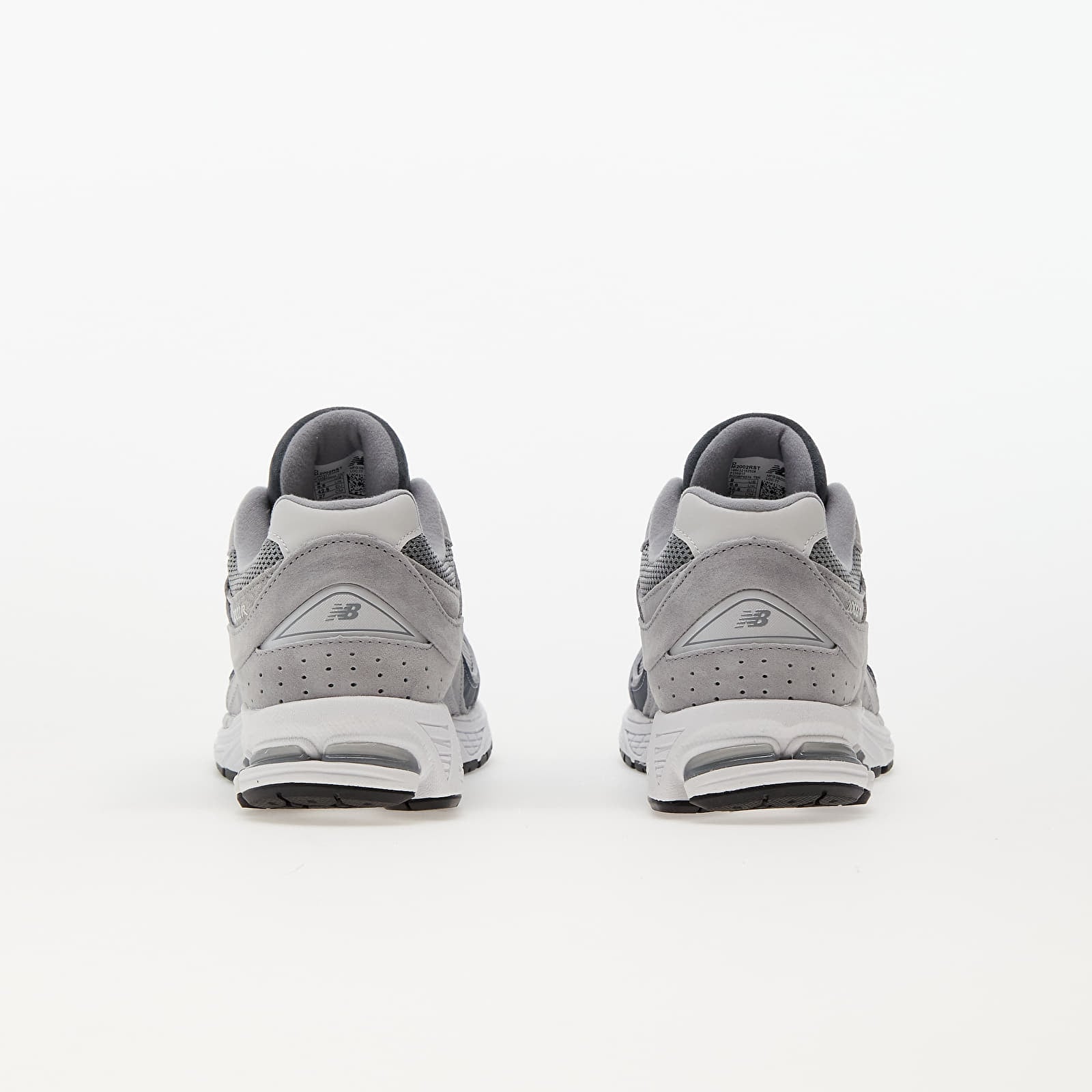 Turnschuhe und Schuhe für Männer New Balance 2002R Grey