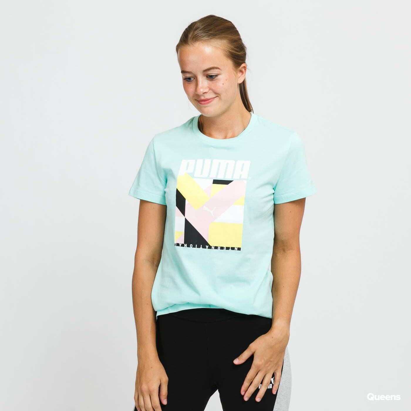 T-shirt Puma International Graphic Tee Tyrkysové XS