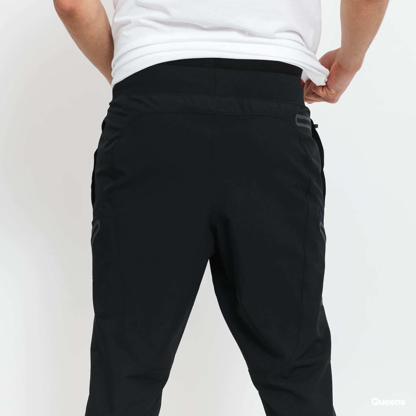 Jeans en broeken Under Armour Stretch Woven Utility Cargo Pant černé