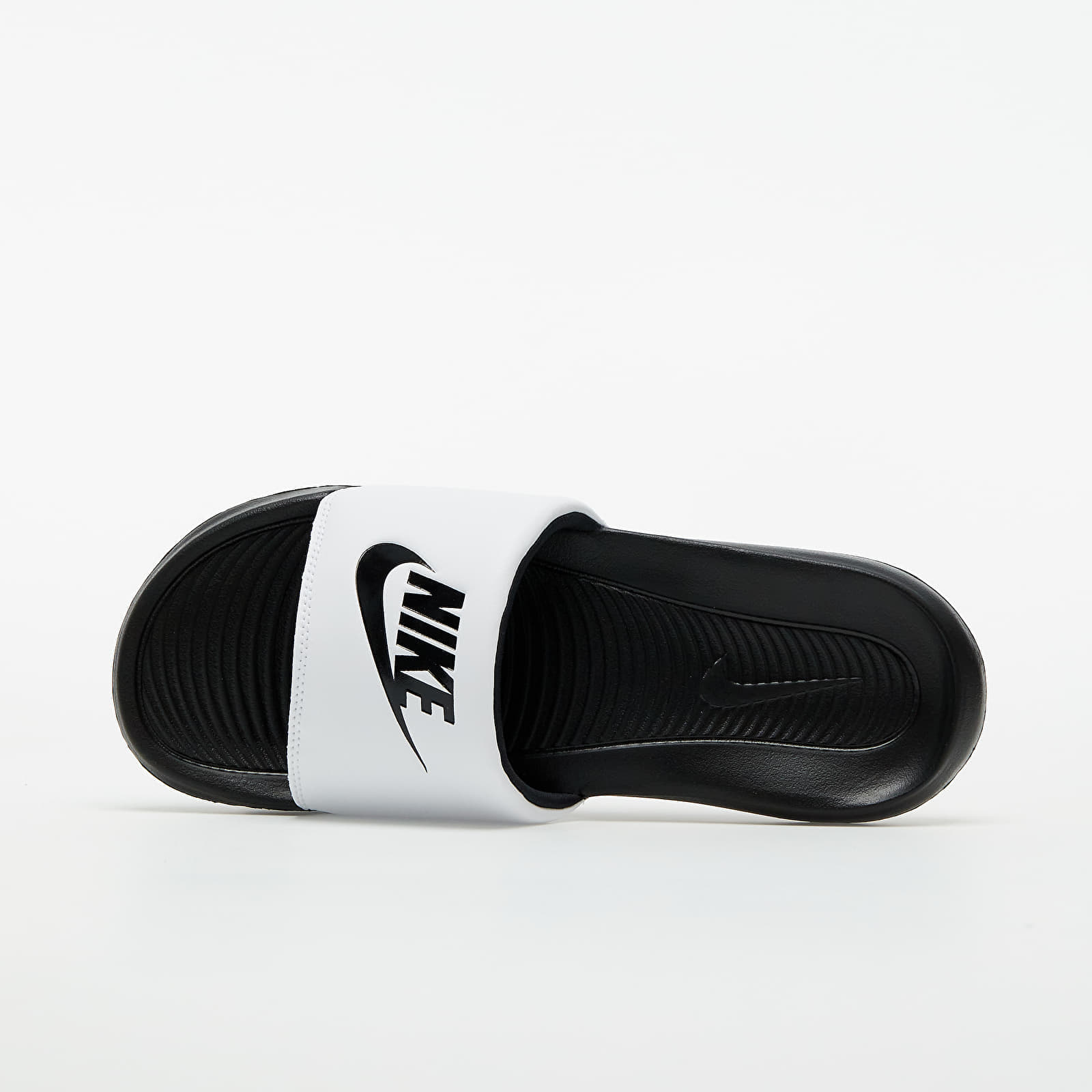 Pánské tenisky a boty Nike Victori One Slide black / black - white