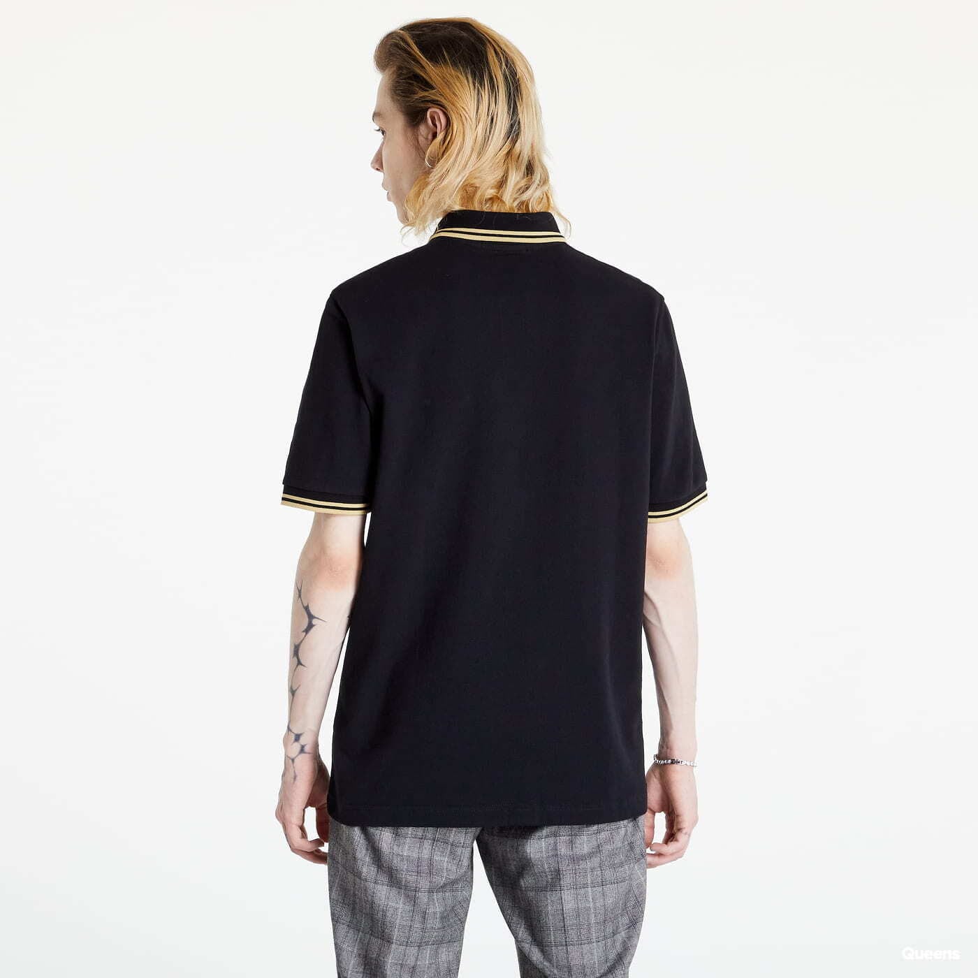 Férfi pólok FRED PERRY Twin Tipped Fred Perry Shirt Black/ Champagne