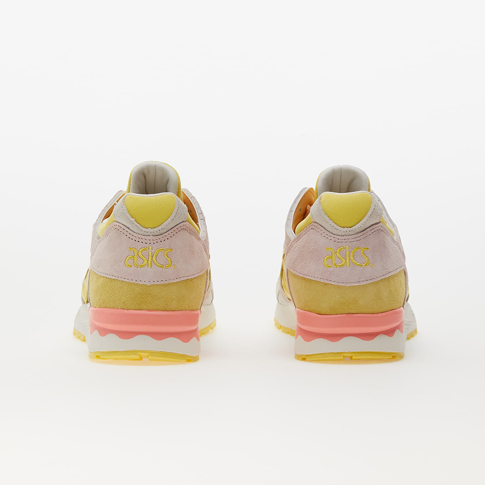 Turnschuhe und Schuhe fur Manner Asics Gel Lyte V Cream Banana Cream Queens