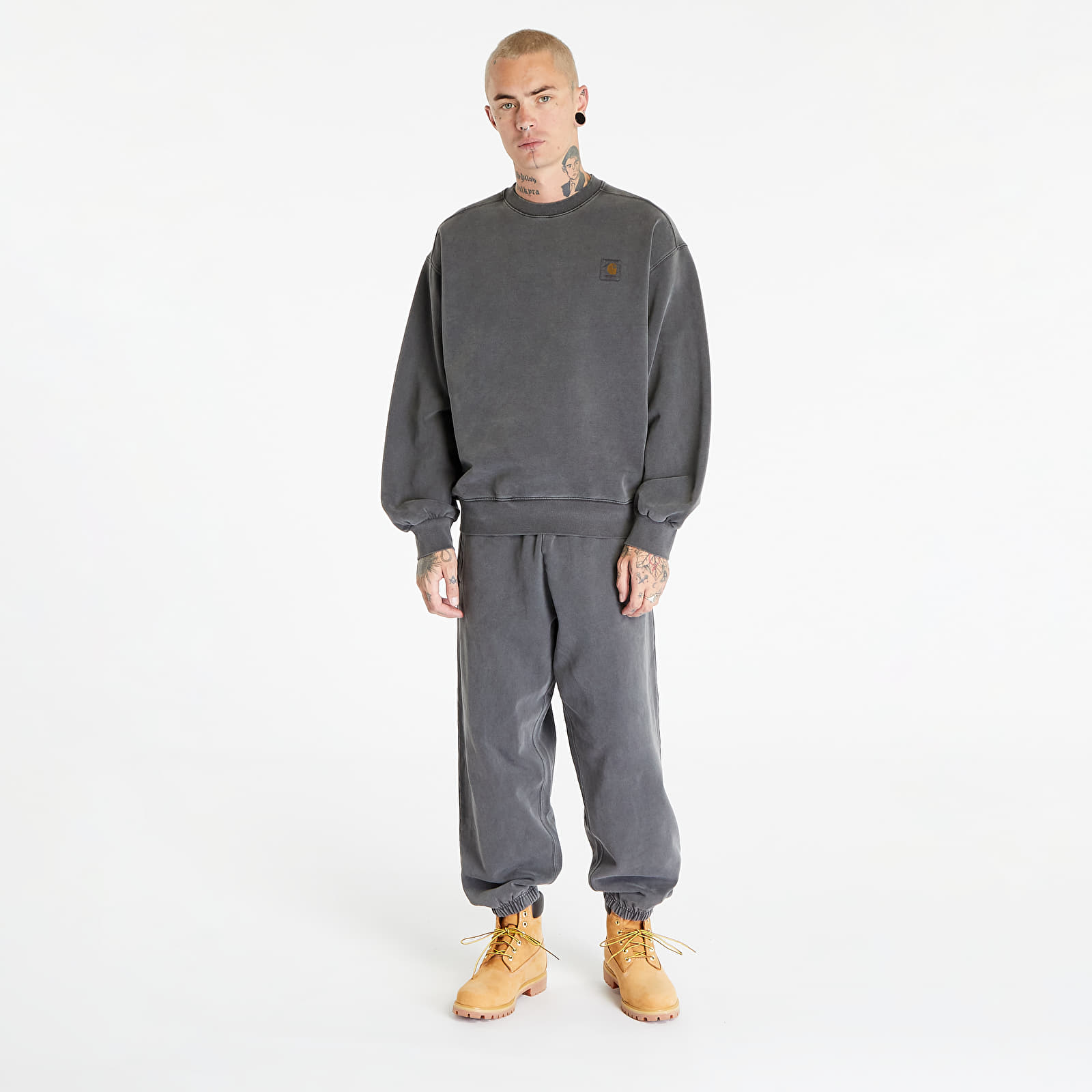 Jeans and trousers Carhartt WIP Vista Grand Sweat Pant Vulcan 