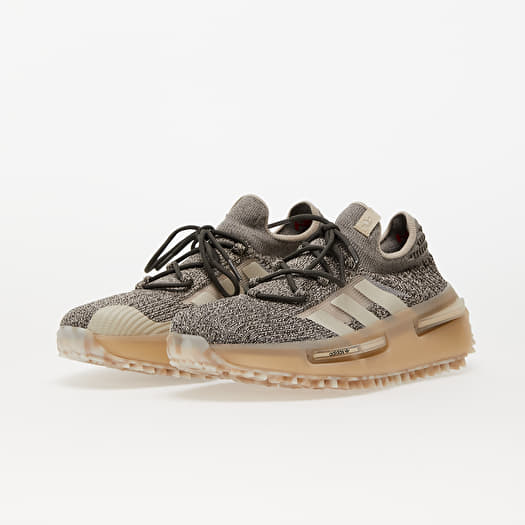 Adidas nmd oro prezzo outlet