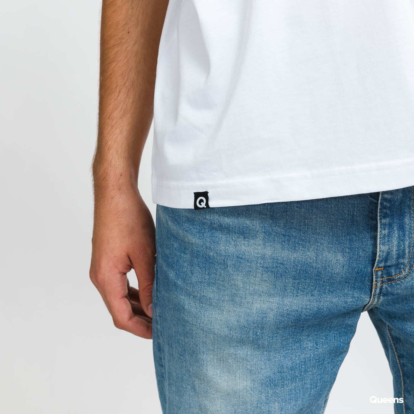 Trička Queens Basic Tee bílé