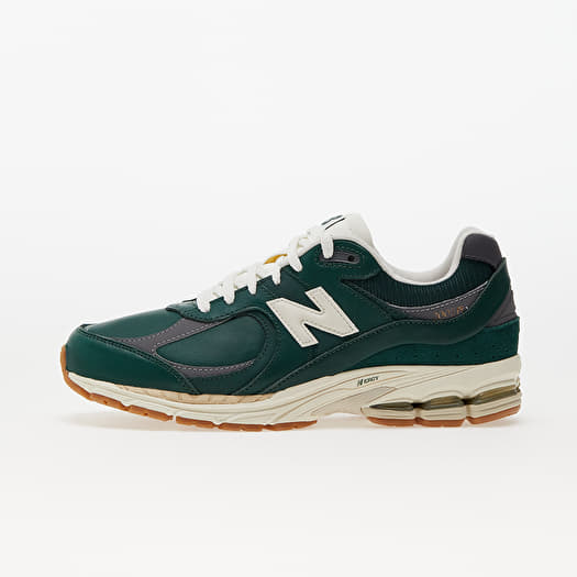 New Balance 2002R