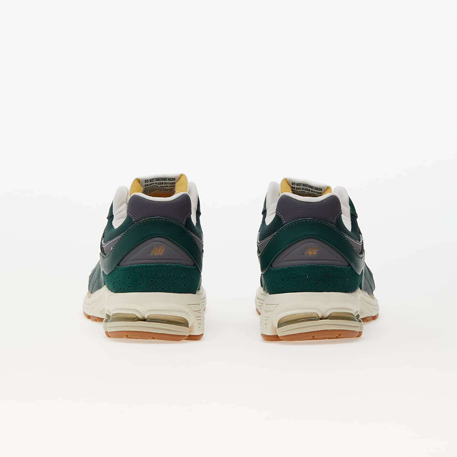 Moški čevlji New Balance 2002R Nightwatch Green