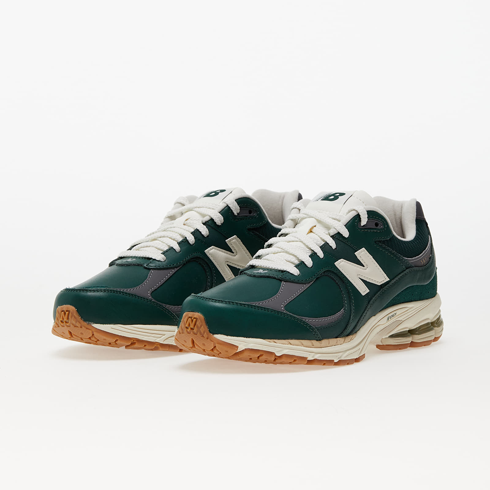 Moški čevlji New Balance 2002R Nightwatch Green