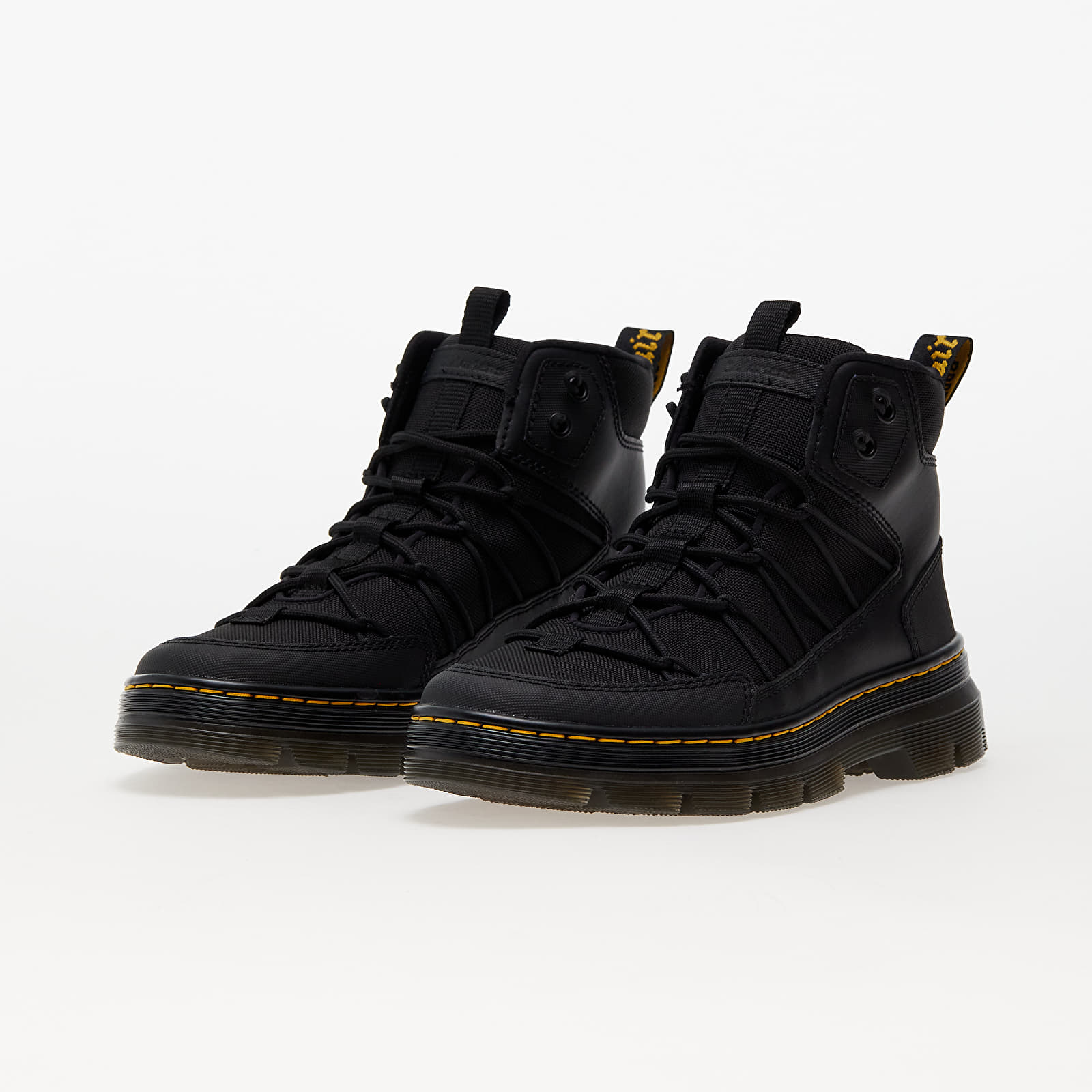Dr martens barcelona queens best sale