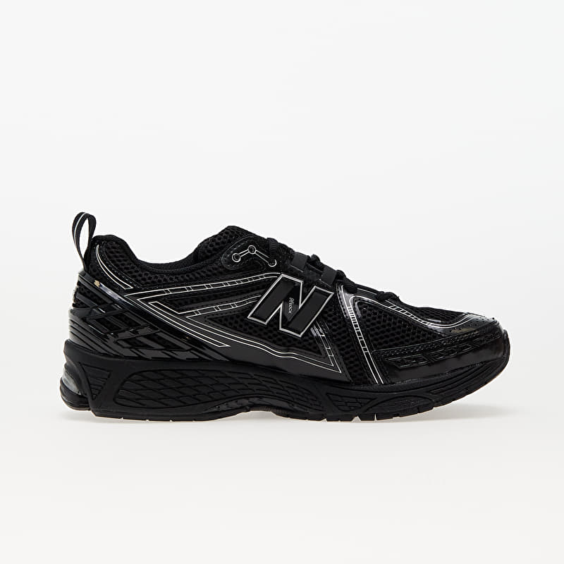New Balance 1906 Black | Queens
