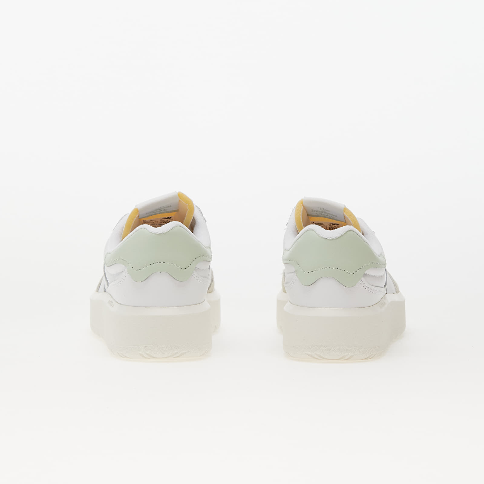 Sneakers og sko til mænd New Balance 302 White