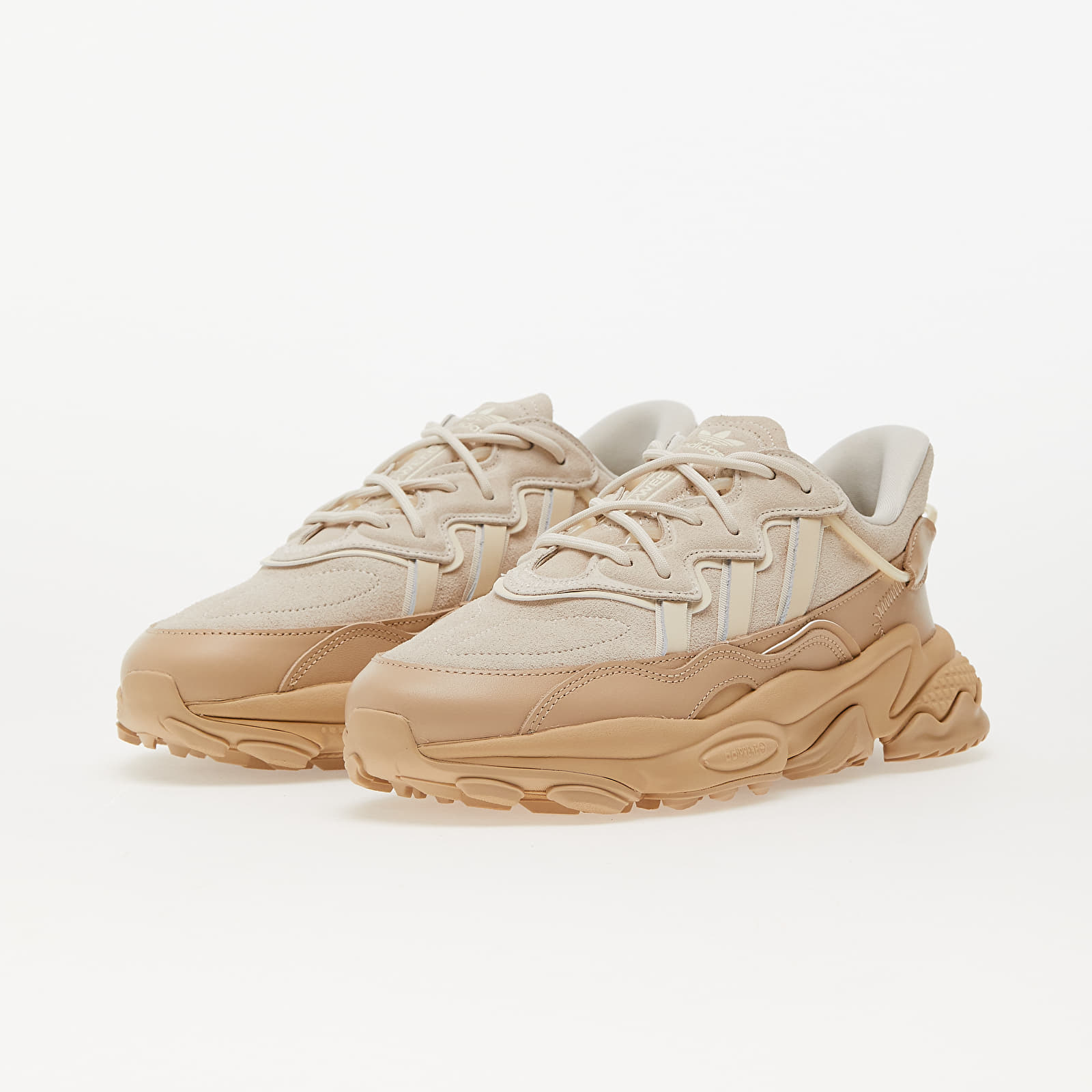 Men's ozweego store