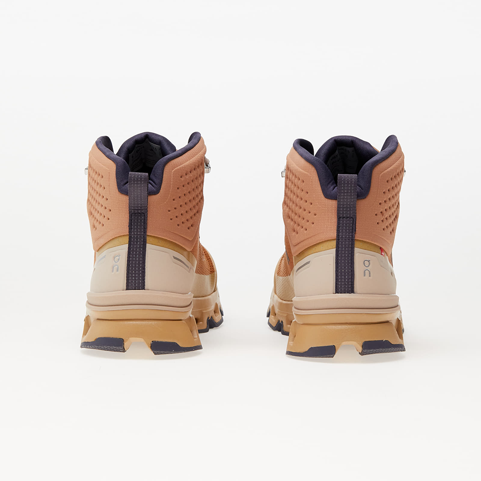 Men's sneakers and shoes On M Cloudrock 2 Waterproof Almond/ Dune