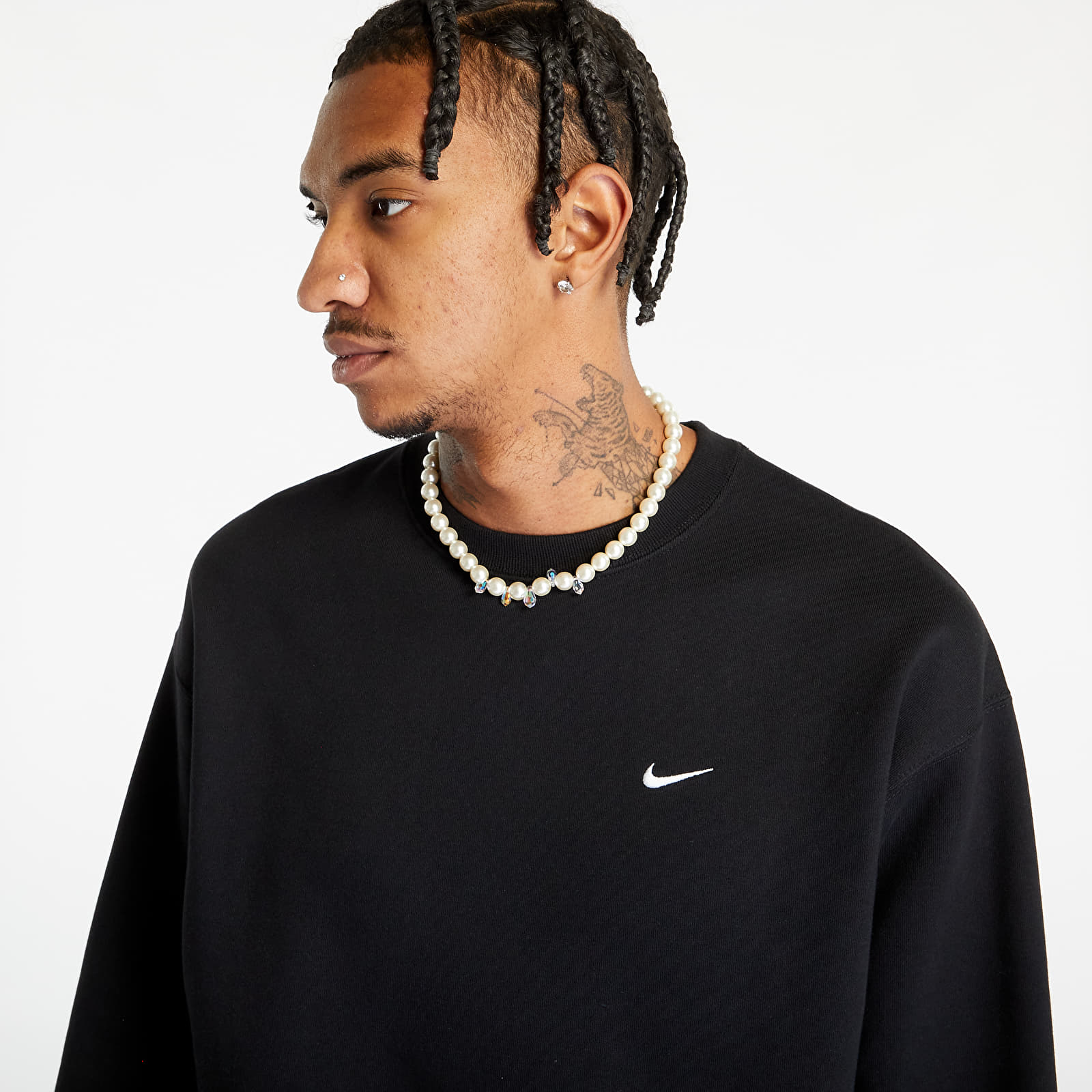 Hoodies and sweatshirts Nike Solo Swoosh Men s Fleece Crew Black White Queens