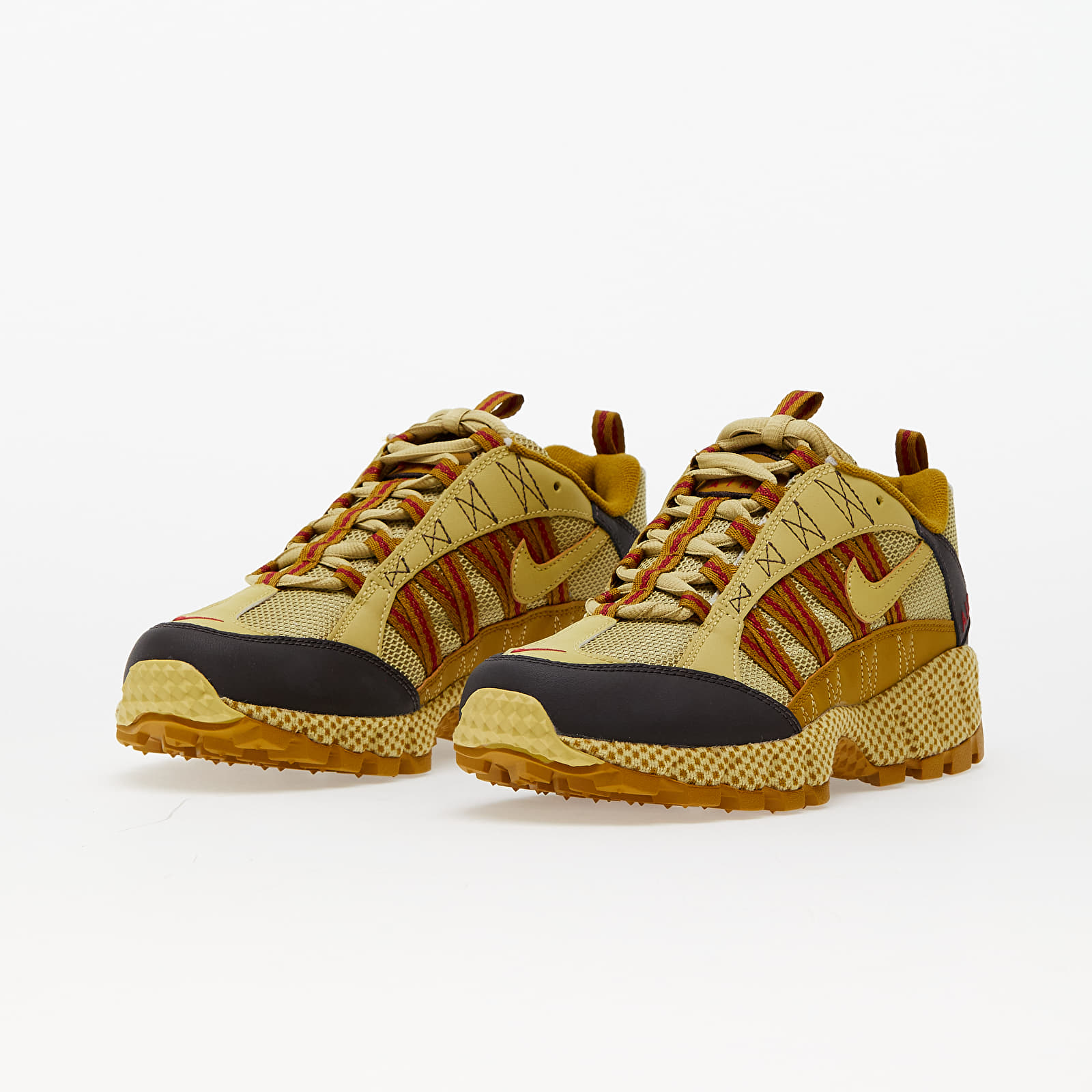 Pánske tenisky a obuv Nike Air Humara Buff Gold/ Buff Gold-Bronzine