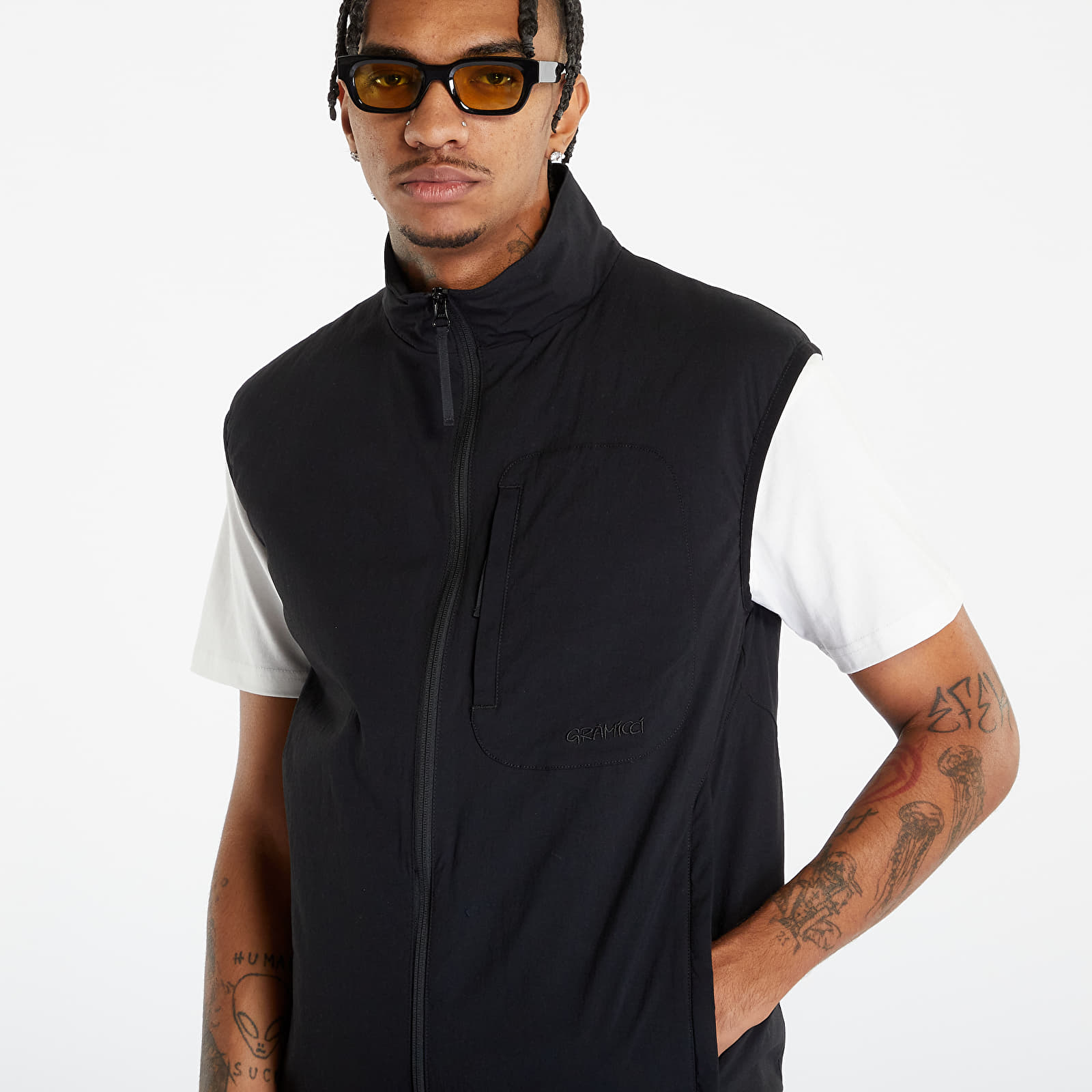 Eqt vest new arrivals