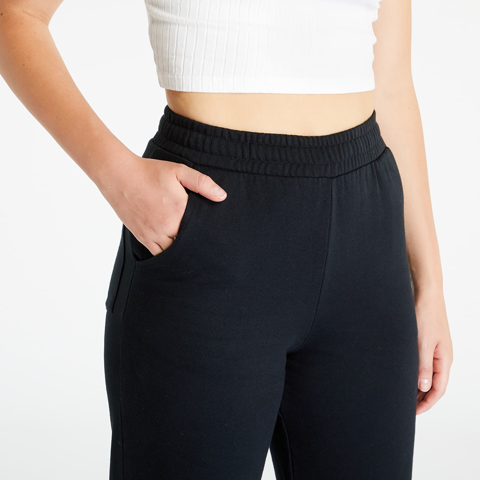 Pantaloni della tuta  Urban Classics Ladies Organic Ultra Wide Sweat Pants Black